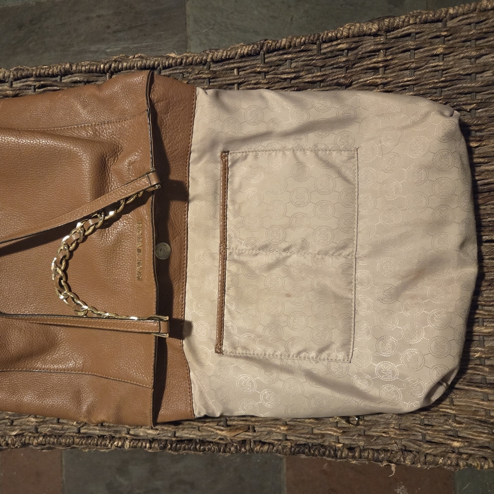 Michael Kors Tan Work Tote Pebbled Leather Gold Medium Harper Everyday Work Bag - Picture 9 of 16
